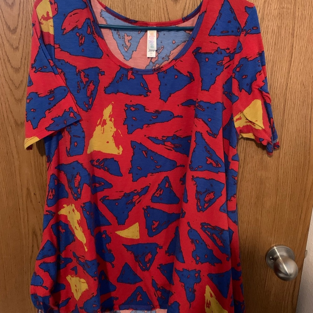 LuLaRoe perfect tee